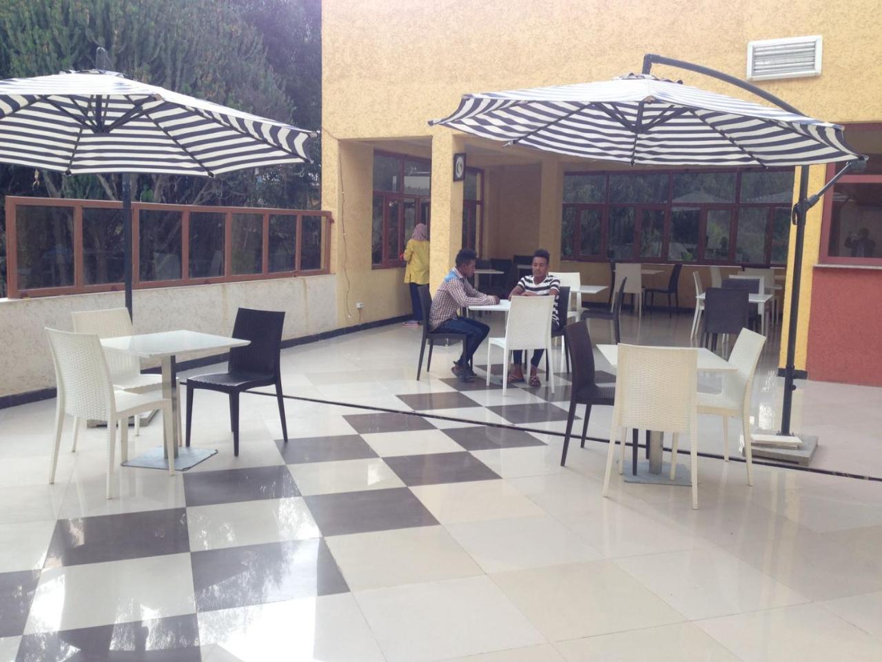 Joamla Hotel Dessie Экстерьер фото